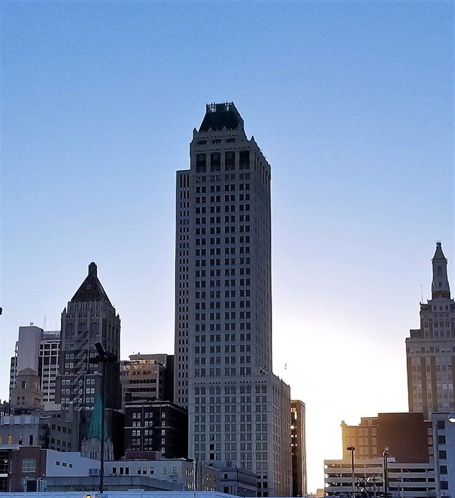 Dusk on this beautiful Tulsa evening. Weather is perfect for a stroll downtown. If…